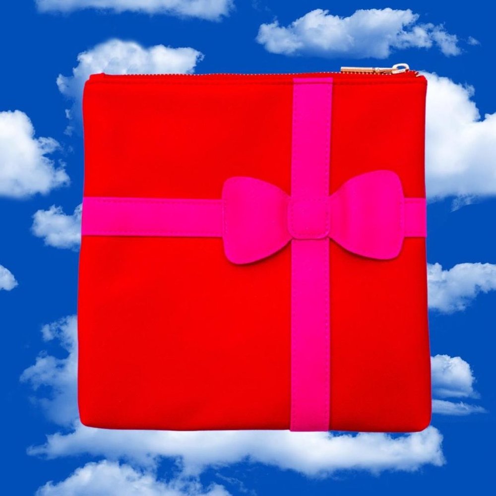 RARE STUDIO DIY CAN’T CLUTCH THIS PRESENT CLUTCH